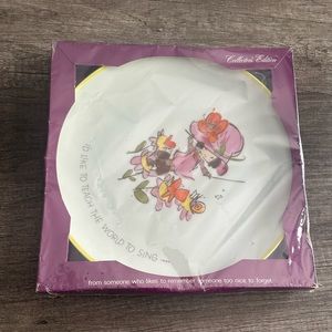 Vintage 1973 Mopsies Collectors Edition Porcelain Plate
Worldwide Arts
